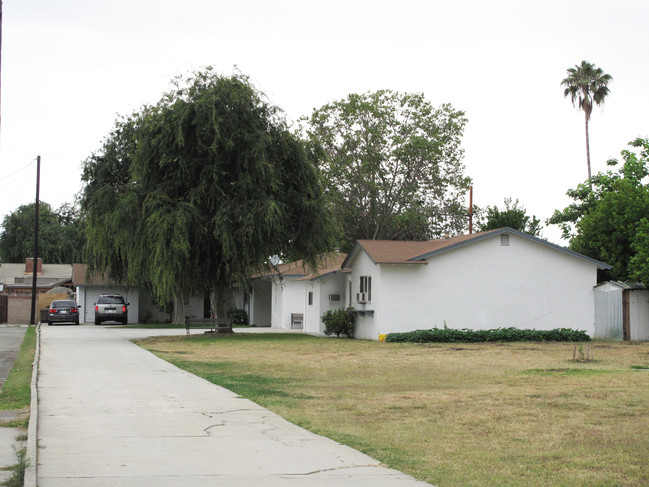 5325-5329 1/2 Golden West in Temple City, CA - Building Photo - Building Photo