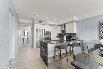 7180 E Kierland Blvd, Unit 311 in Scottsdale, AZ - Building Photo - Building Photo
