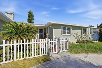 165 Ormond Pkwy in Ormond Beach, FL - Building Photo - Building Photo