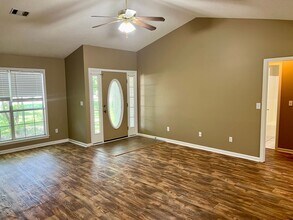 332 Sagewood Dr in Jonesboro, AR - Building Photo - Building Photo