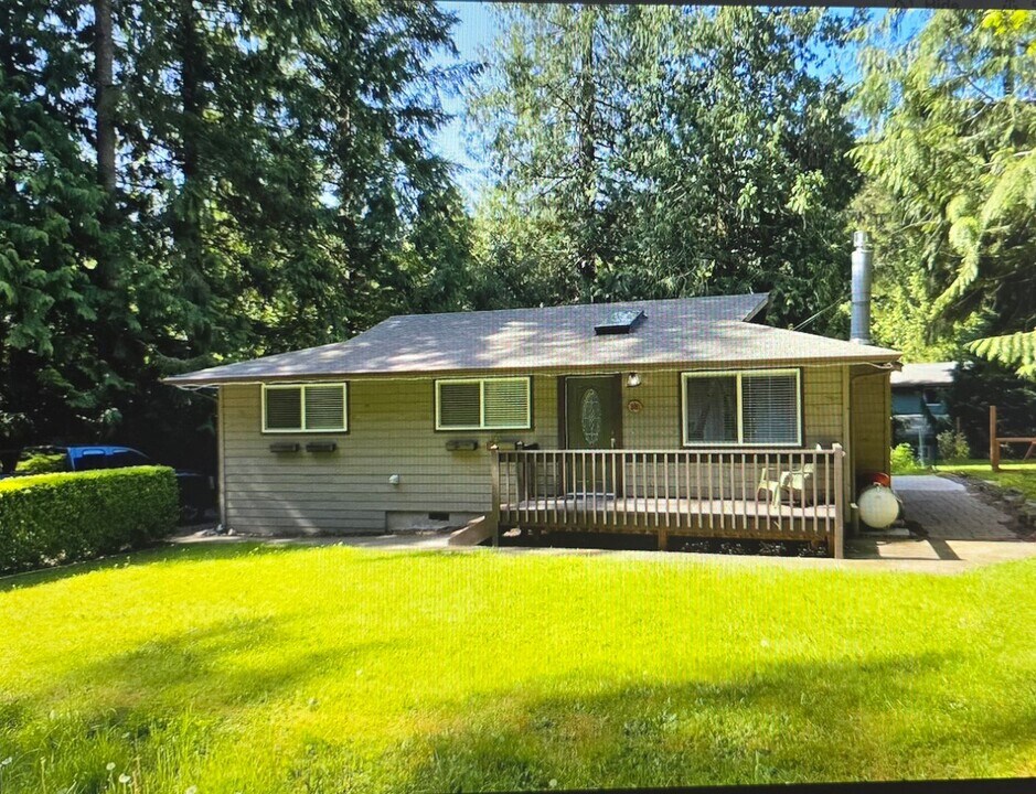 88 Honeycomb Lane in Bellingham, WA - Building Photo