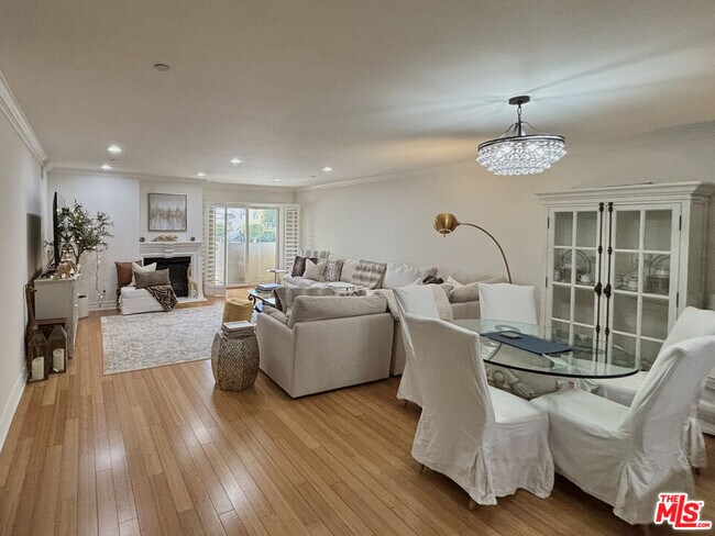 1828 Glendon Ave in Los Angeles, CA - Foto de edificio - Building Photo