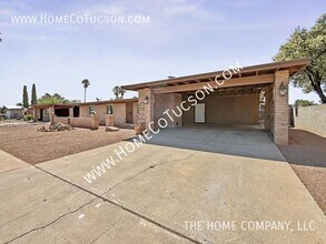 3201 W Massingale Rd in Tucson, AZ - Building Photo - Building Photo