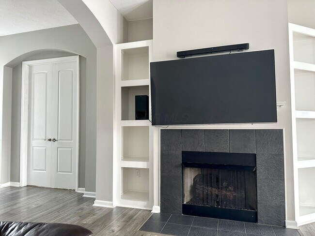 3225 Rossmore Cir in Powell, OH - Building Photo - Building Photo