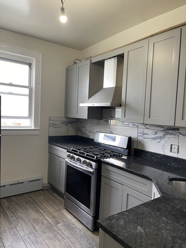 3031 Young Ave Rentals in Bronx, NY