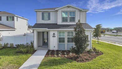 BB Living Wellen Park in Venice, FL - Building Photo - Building Photo