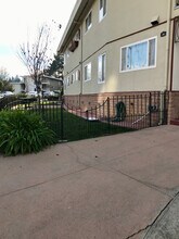 15 S Broadway in Millbrae, CA - Building Photo - Building Photo