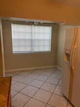 702 NW 8th Ct in Boynton Beach, FL - Building Photo - Building Photo