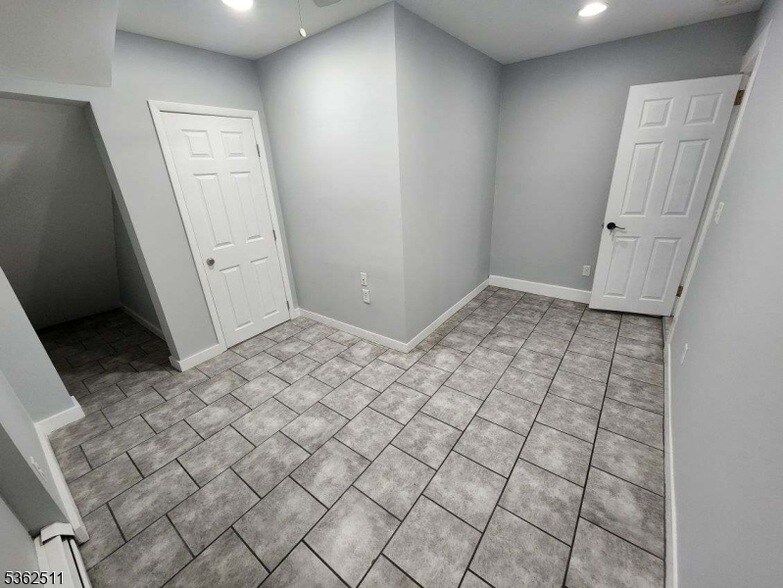 235 Spring St in Paterson, NJ - Building Photo