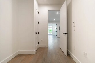 2909 Albemarle Rd in Brooklyn, NY - Building Photo - Building Photo