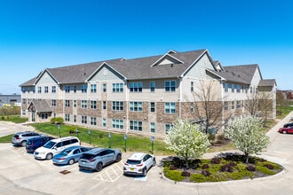 Alice Place Senior Living in Waukee, IA - Foto de edificio - Building Photo