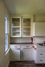 815 Davis Terrace in Schenectady, NY - Building Photo - Building Photo