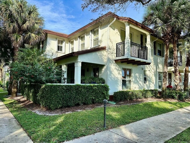 property at 4720 Mimosa Pl