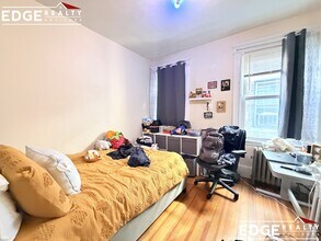 26 Fordham Rd, Unit 1 in Boston, MA - Building Photo - Building Photo