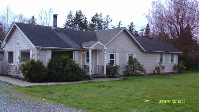 919 McLeod Rd in Bellingham, WA - Building Photo