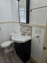 3061.5 Chase St in Toledo, OH - Building Photo - Building Photo