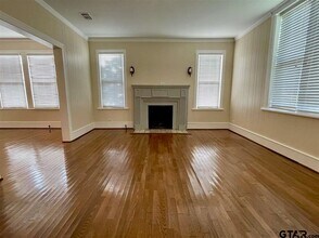 328 Mockingbird Ln in Tyler, TX - Building Photo - Building Photo