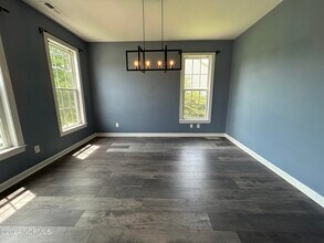 160 Forest Bluff Dr in Jacksonville, NC - Building Photo - Building Photo