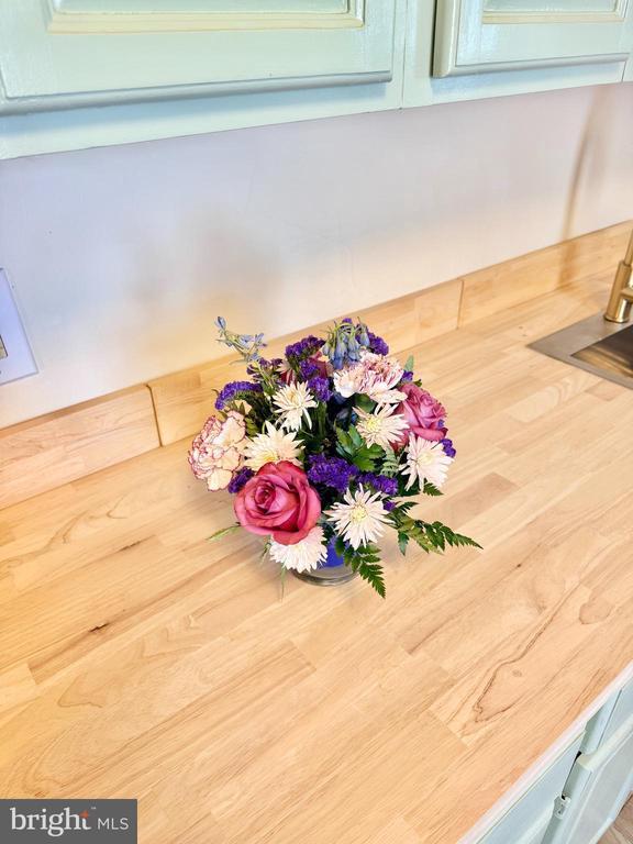 327 Main St in Royersford, PA - Building Photo - Building Photo