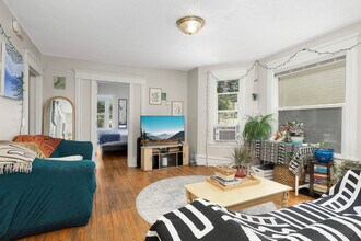 750 Buchanan St NE in Minneapolis, MN - Building Photo - Building Photo