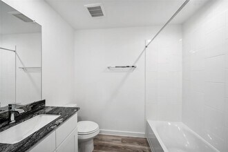 13814 Salome Dr in Texas City, TX - Building Photo - Building Photo