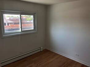 11009 S Kedzie Ave, Unit 2 in Chicago, IL - Building Photo - Building Photo