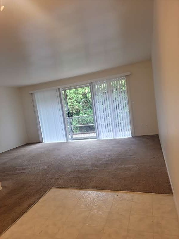 property at 14421 8th Ave SW