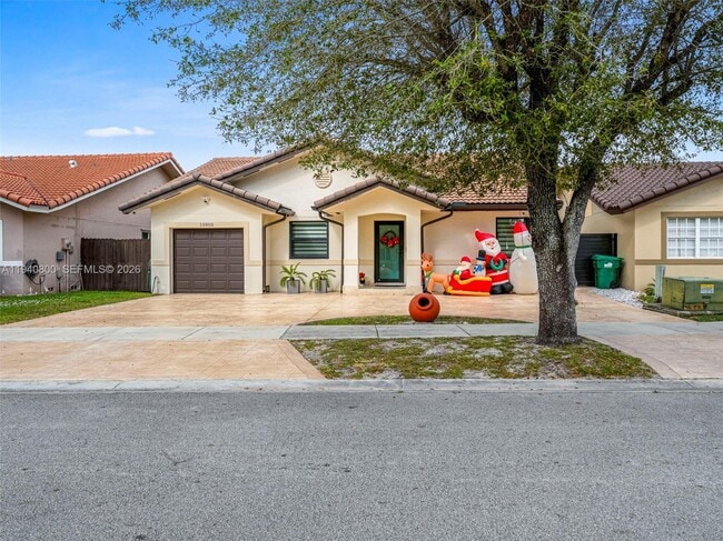 15805 SW 79th Terrace in Miami, FL - Building Photo - Building Photo