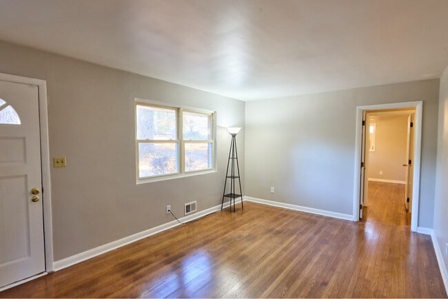 4669 Lawrenceville Hwy in Tucker, GA - Building Photo - Building Photo