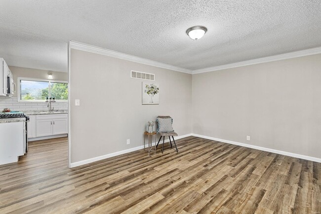 540 Humes Ln in Florissant, MO - Foto de edificio - Building Photo