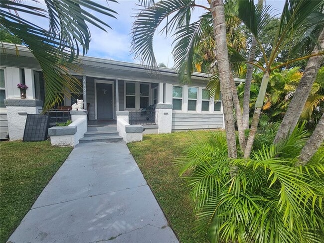 property at 2703 W North A St