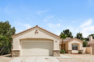 5904 Red Umber Ave in Las Vegas, NV - Building Photo