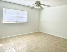 623 92nd Ave N in Naples, FL - Building Photo - Building Photo