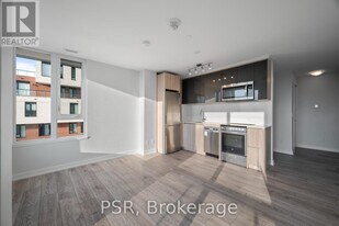 3100 Keele St in Toronto, ON - Building Photo