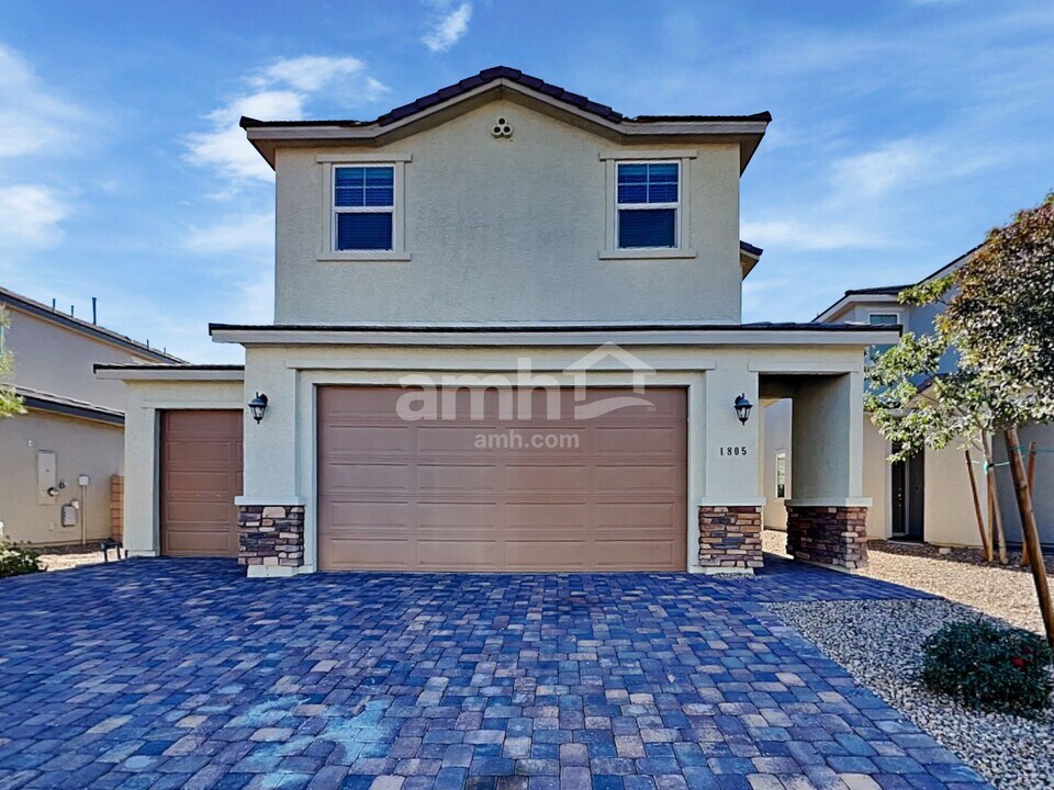 1805 Viaggio Ave in North Las Vegas, NV - Building Photo