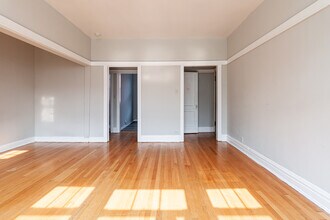 717 W Barry Ave, Unit B3 in Chicago, IL - Building Photo - Building Photo