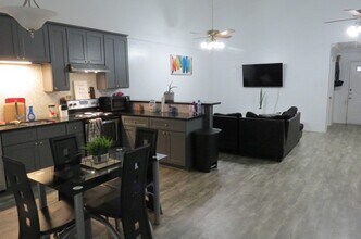 2904 Old Houston Rd in Huntsville, TX - Building Photo - Building Photo