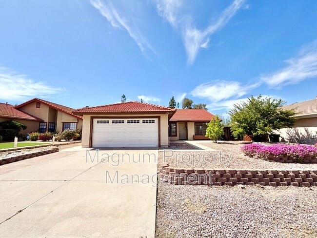 property at 25268 Shadescale Dr