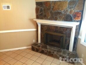 200 Gage Ct, Unit 1492-306 in Fairburn, GA - Building Photo - Building Photo