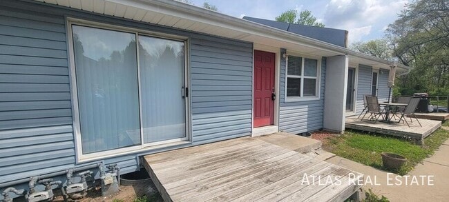 7103 Fulton Rd in Pleasant Valley, MO - Building Photo - Building Photo