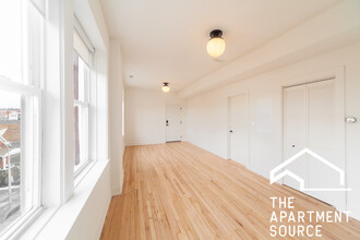 3049 W Medill Ave in Chicago, IL - Building Photo - Building Photo