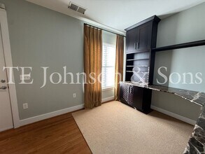 309 N Green St in Winston-Salem, NC - Building Photo - Building Photo