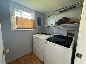 3722 Dory Cir E in Hanover Park, IL - Building Photo - Building Photo