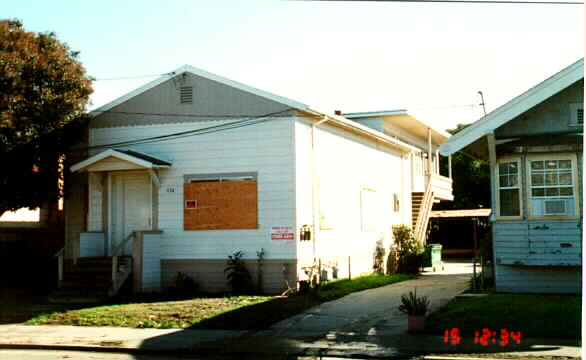 536 E St. James St in San Jose, CA - Foto de edificio - Building Photo