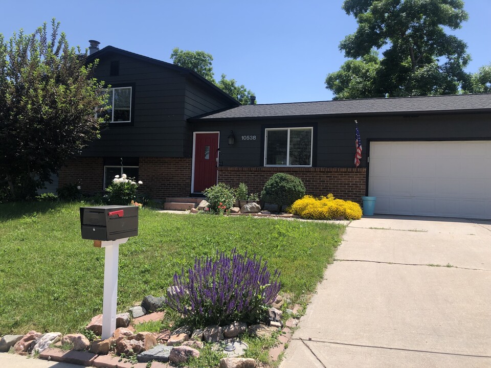 10538 Queen St in Westminster, CO - Building Photo