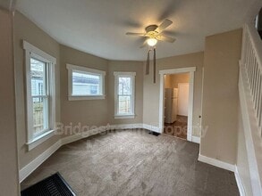 1450 John Glenn Rd in Dayton, OH - Building Photo - Building Photo