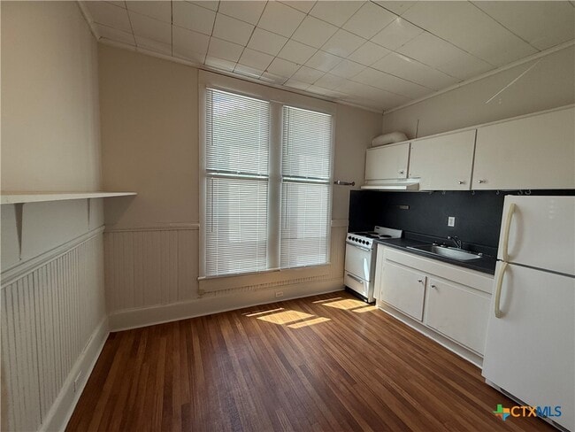 319 North St in San Marcos, TX - Building Photo - Building Photo