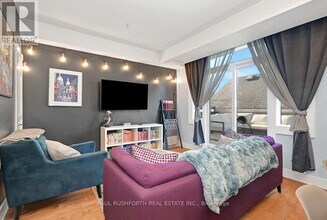 124 Guigues Ave. in Ottawa, ON - Building Photo - Building Photo