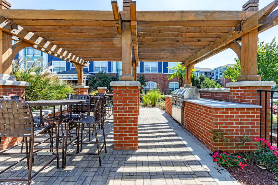 Room in Apartment on Education Way in Charlotte, NC - Building Photo