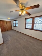 1103 S 86th St in Milwaukee, WI - Building Photo - Building Photo